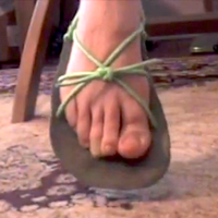 Sonja's No-Toe huarache running sandal