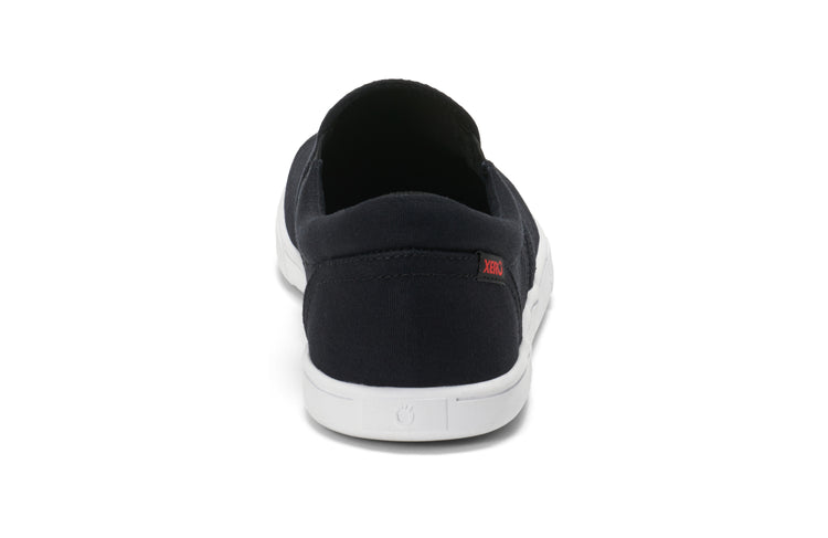 CAPM-BLCK_Dillon-Canvas-Slip-On_Black_Back_4195_HR