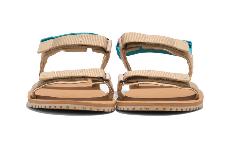 DTRW-ICLU_D-Trail_Irish-Cream-Lake-Blue_Front-Pair_7490_WEB