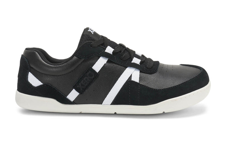 KOM-BLW_Kelso_Black-White_SideR_1078_WEB