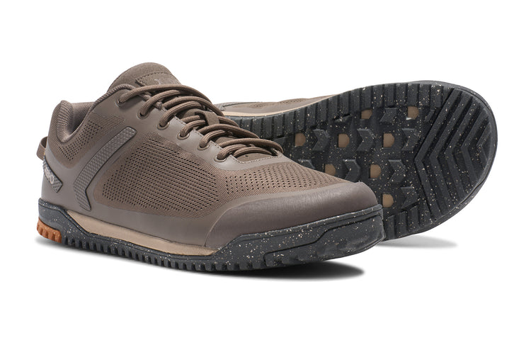 SBKM-MREL_Ridgeway-Mesh-Low_Morel_Marketing-Pair_5938_WEB