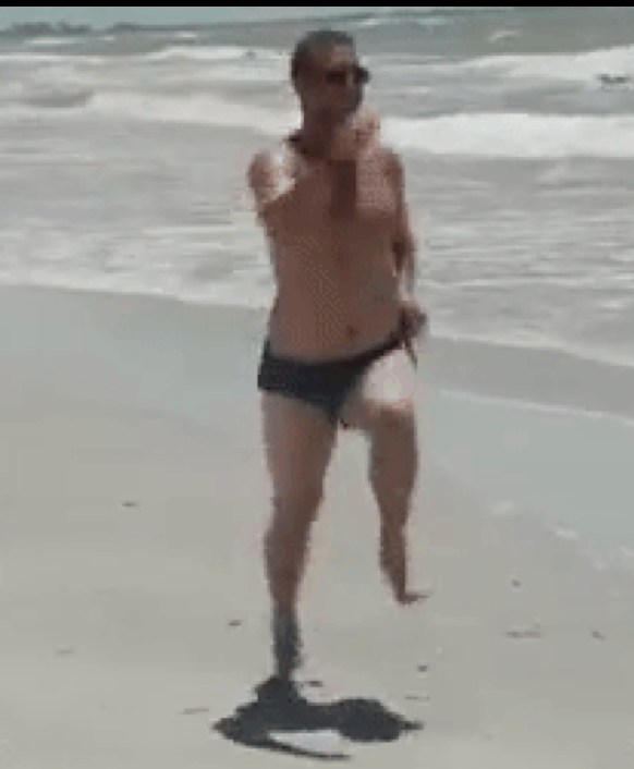 Proper Barefoot Running Form... NOT!