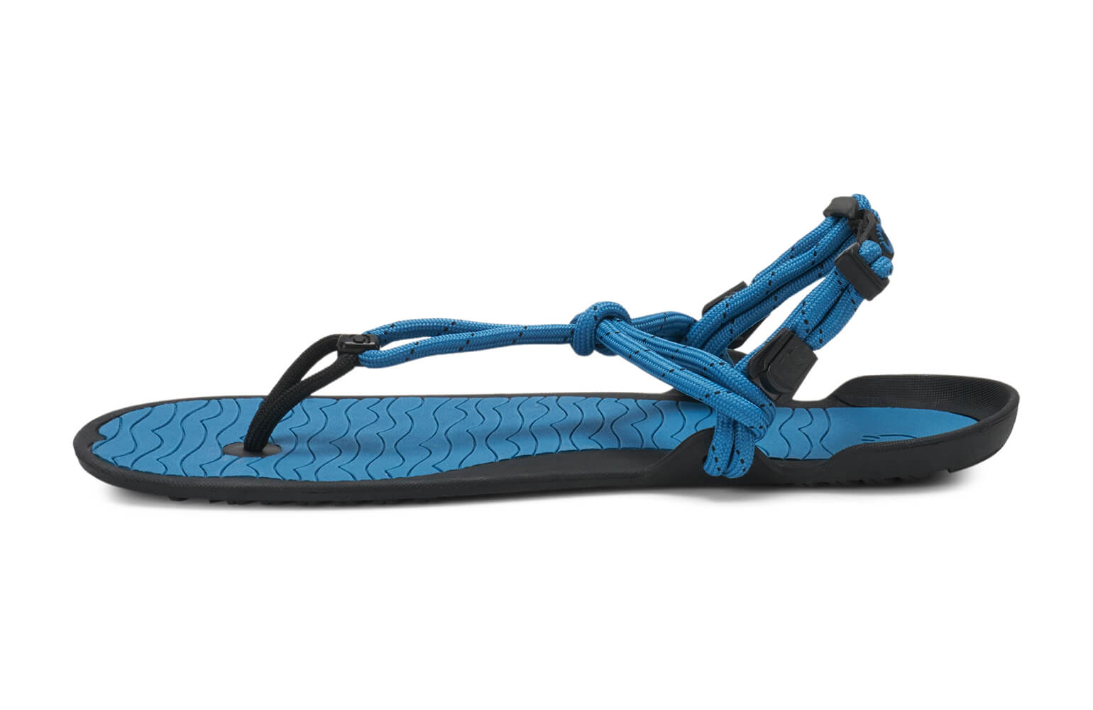 ACM-BSA_Aqua-Cloud_Blue-Sapphire_SideL_1050_WEB