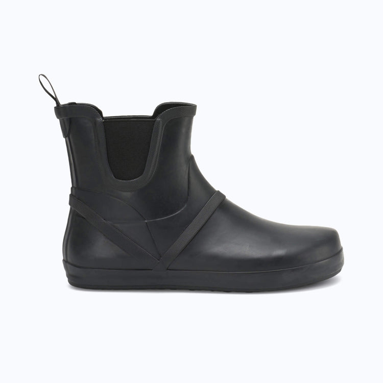 Xero Shoes Women's Gracie Barefoot Rain Boot in Black with Toe Facing Right