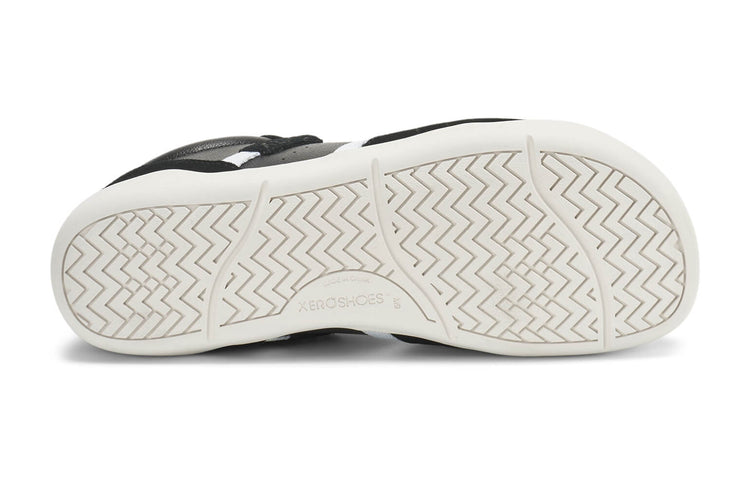 KOM-BLW_Kelso_Black-White_Sole_1090_WEB