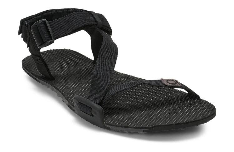 NTM-CBBK_Naboso-Trail_Coal-Black-Black_AngleR_1041_WEB