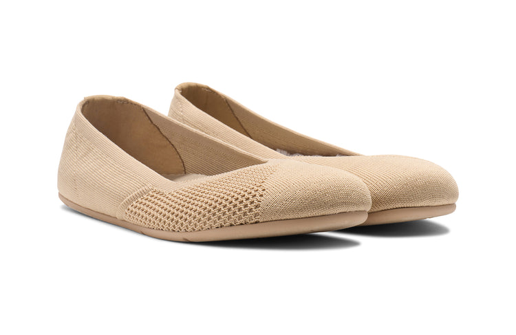 PHX-KICM_Phoenix-Knit_Irish-Cream_Angle-Pair_8468_WEB