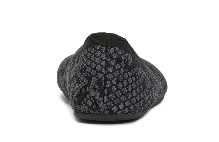 PHX-KSNK_Phoenix-Knit_Snake_Back_3111_WEB