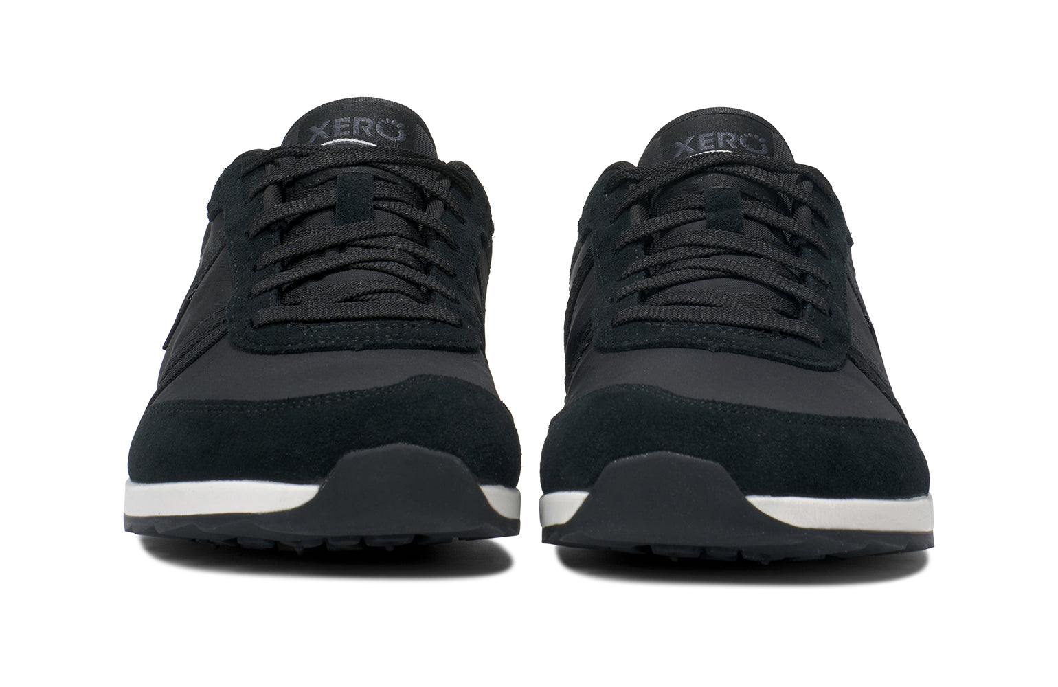 WYNM-BKWH_Wynn_Black-White_Front-Pair_3125_WEB