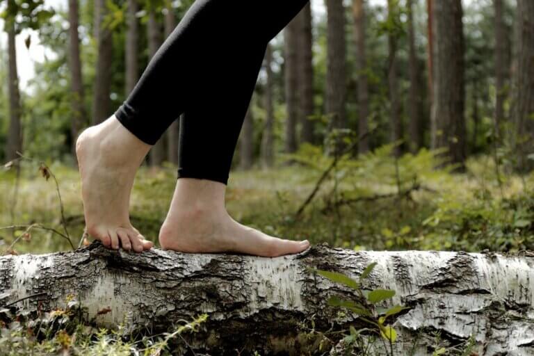 How to Walk Barefoot Xero Shoes