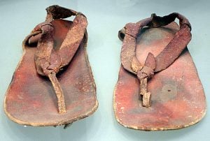 leather barefoot running shoes