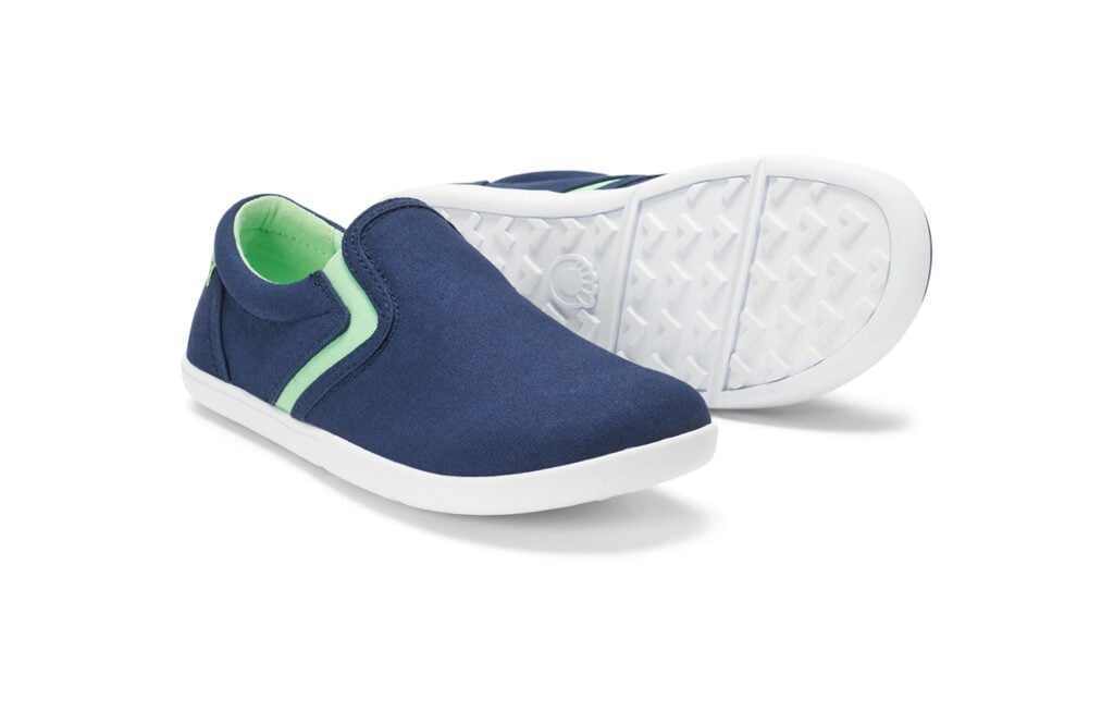 Dillon Canvas Slip-On Youth sneaker in dark blue with white sole